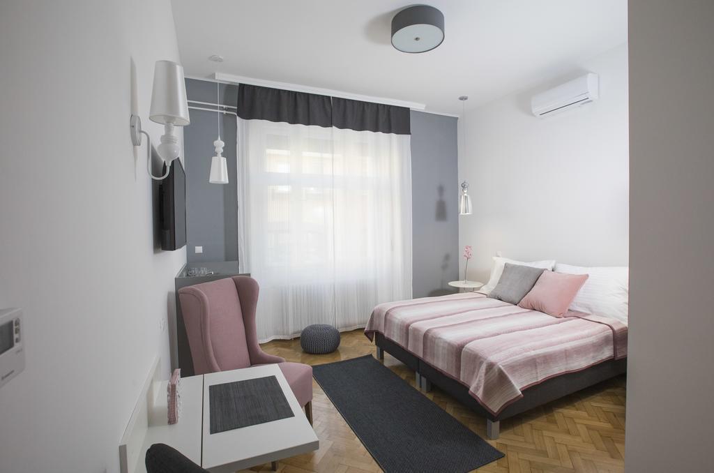 Dom Apartman แซแก็ด ภายนอก รูปภาพ