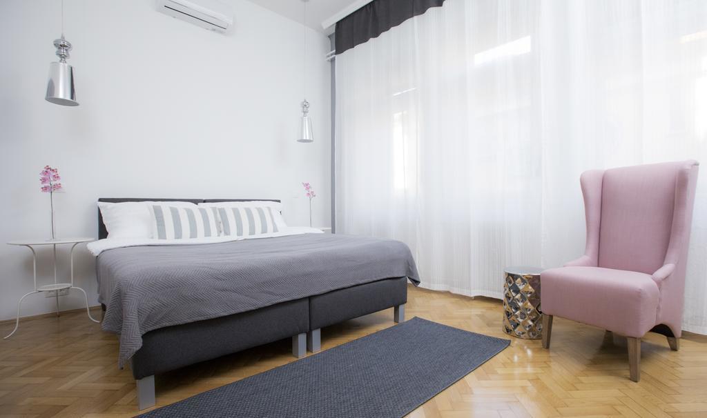 Dom Apartman แซแก็ด ภายนอก รูปภาพ